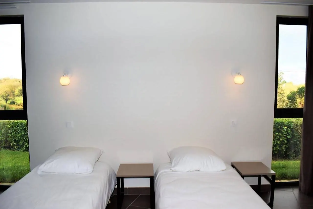 Maison Neuve De Plain-Pied Avec Wifi Classee 3 Etoiles A Tregastel Ref 466 0*,  France